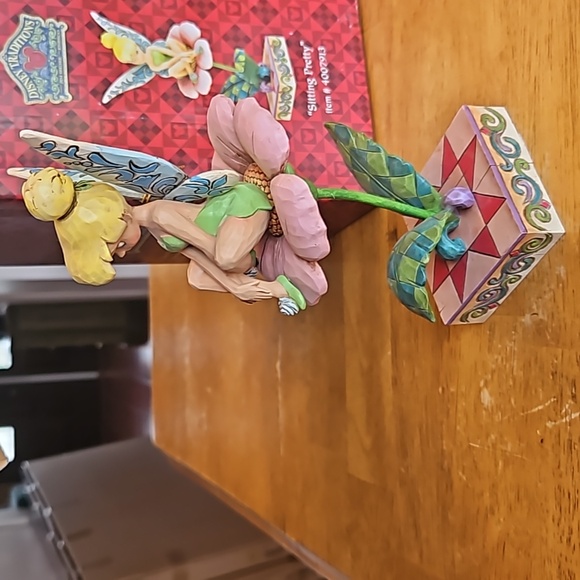 Jim Shore Walt Disney Showcase Collection Tinkerbell - Picture 5 of 7